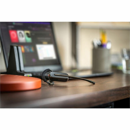 Alternate-Image2 Image for Poly Savi 8245 Office DECT 1920-1930 MHz USB-A Headset TAA