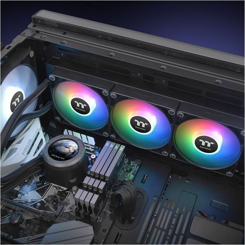 Alternate-Image1 Image for Thermaltake TH360 V2 Ultra ARGB Sync All-In-One Liquid Cooler