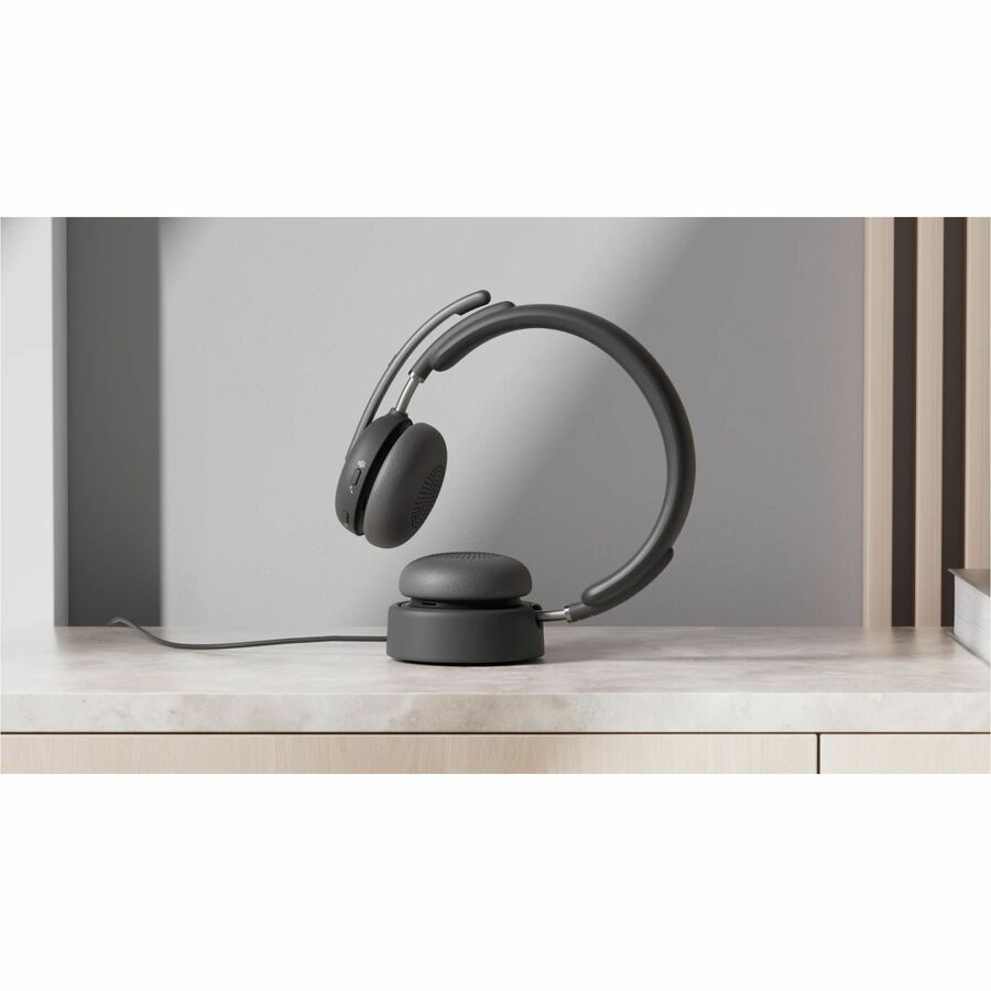 Life-Style Image for Logitech Zone Wireless 2 Charging Stand, USB-A, graphite