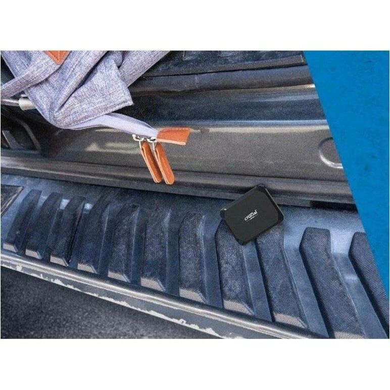 Alternate-Image2 Image for Crucial X9 1 TB Portable Solid State Drive - External