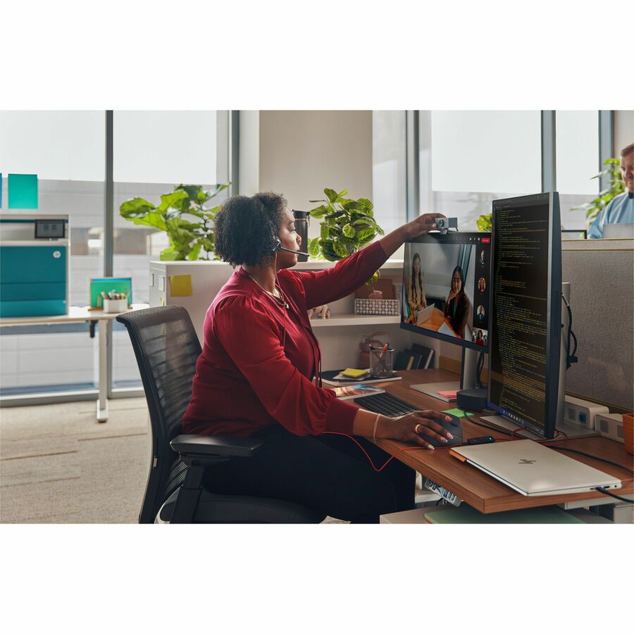 Alternate-Image4 Image for Poly Blackwire 3320 Stereo Microsoft Teams Certified USB-C Headset + USB-C/A Adapter