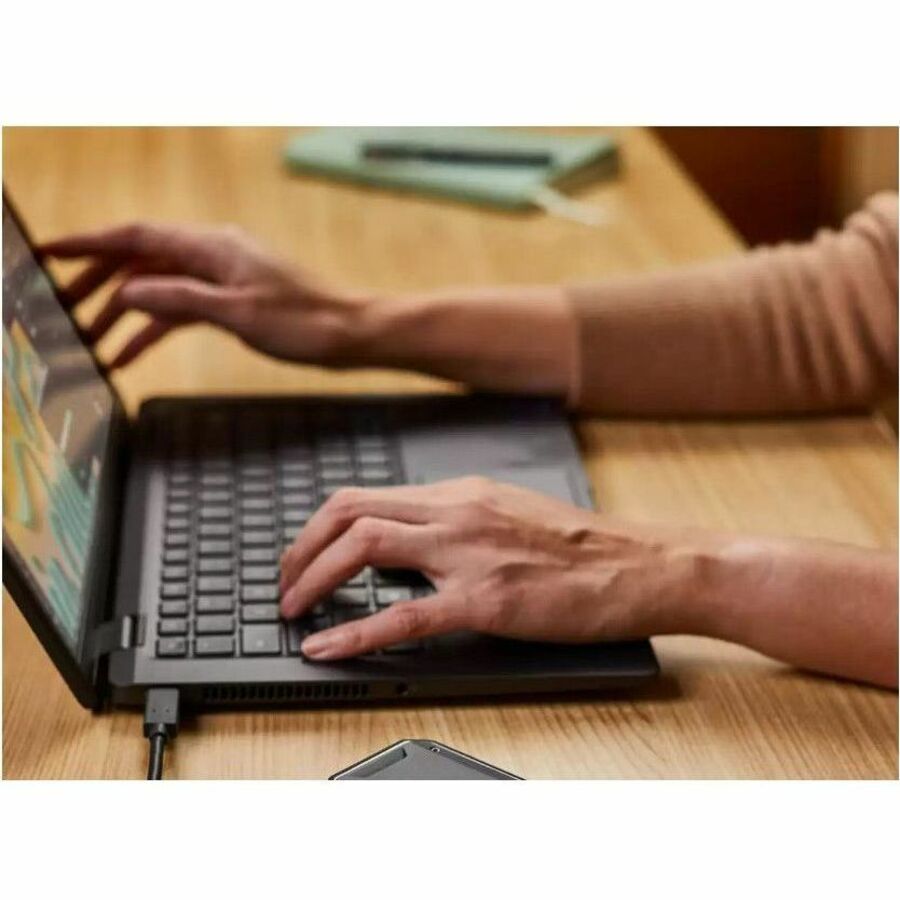 Alternate-Image4 Image for SanDisk Professional PRO-G40 SDPS31H-004T-GBC1D 4 TB Portable Rugged Solid State Drive - External