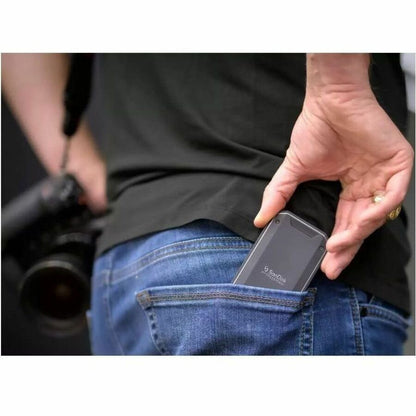 Alternate-Image3 Image for SanDisk Professional PRO-G40 SDPS31H-004T-GBC1D 4 TB Portable Rugged Solid State Drive - External