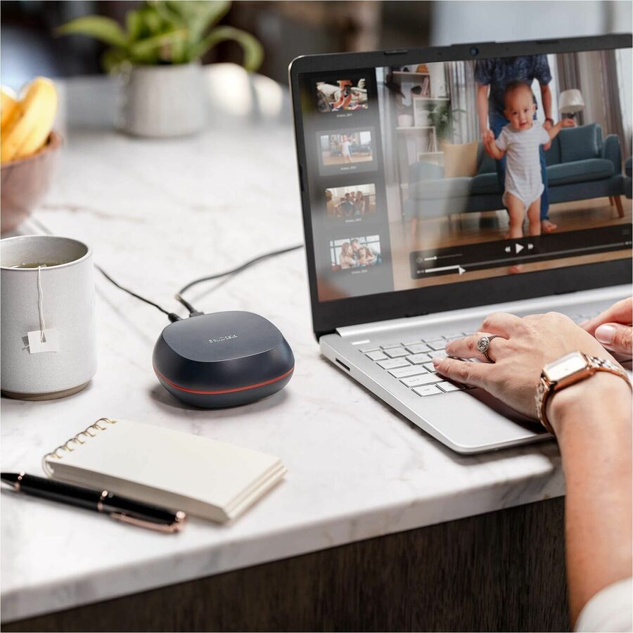 Alternate-Image2 Image for SanDisk Desk Drive SDSSDT40-8T00-NA25 8 TB Portable Solid State Drive - External