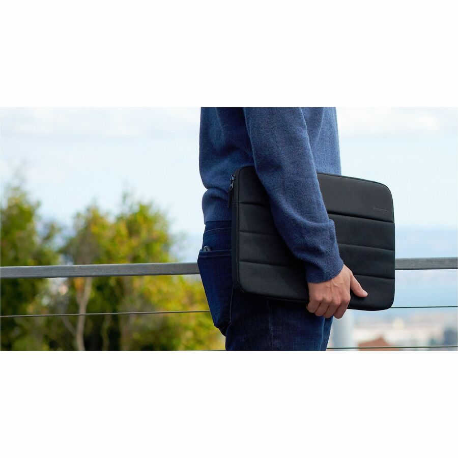 Life-Style Image for Kensington Carrying Case (Sleeve) for 14" Notebook - Black