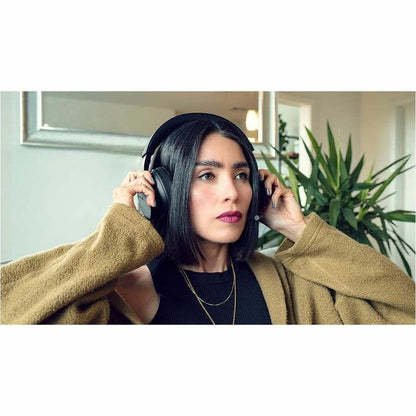 Life-Style Image for Microsoft Xbox Wireless Headset