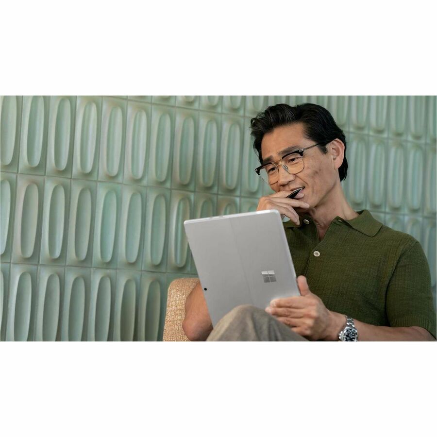 Alternate-Image4 Image for Microsoft Surface Pro 10 Tablet - 13" - vPro Technology - 32 GB - 1 TB SSD - Windows 11 - 5G - Platinum