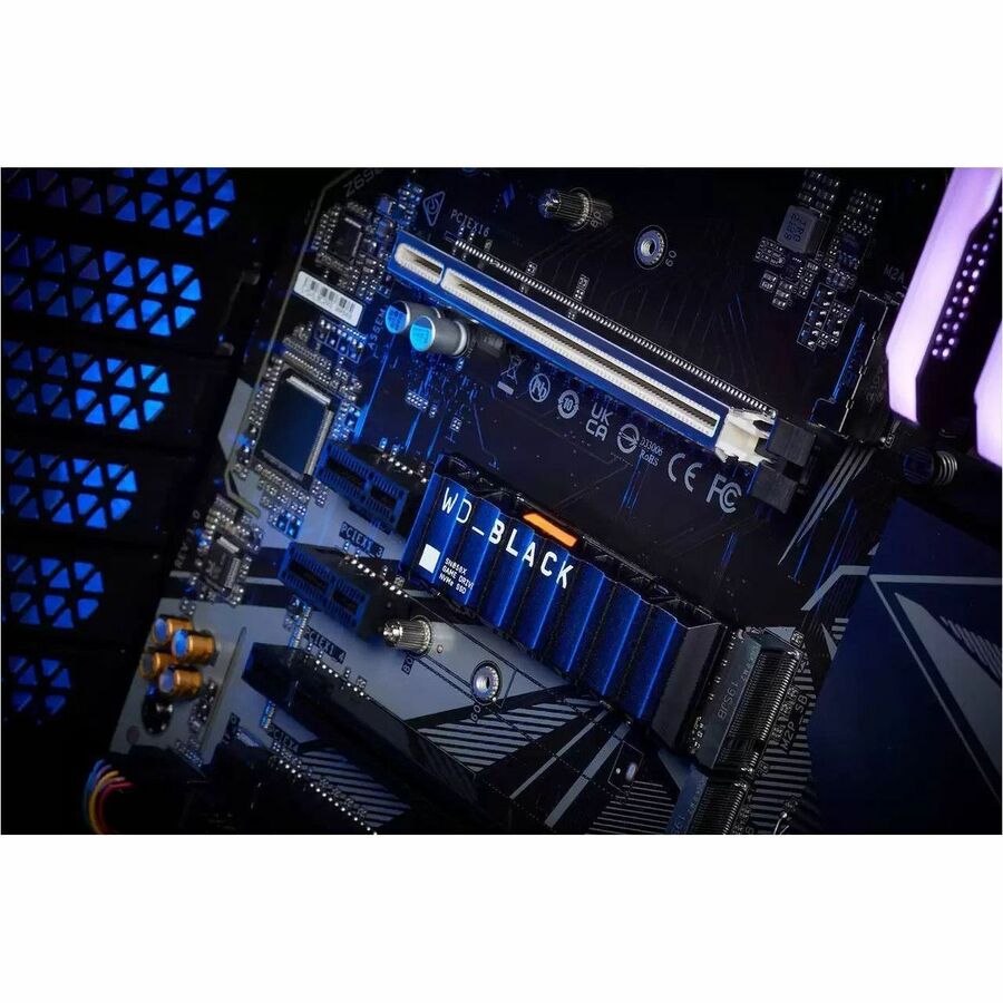 Alternate-Image3 Image for WD Black SN850X WDS400T2XHE-00BCA0 4 TB Solid State Drive - M.2 2280 Internal - PCI Express NVMe (PCI Express NVMe 4.0 x4)
