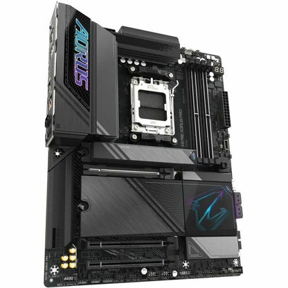Alternate-Image2 Image for GIGABYTE X870E PRO Gaming Desktop Motherboard - AMD X870E Chipset - Socket AM5 - ATX