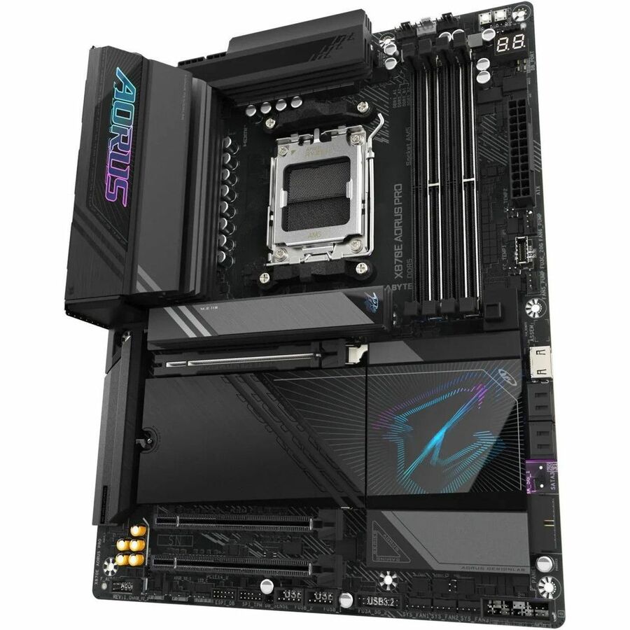 Alternate-Image3 Image for GIGABYTE X870E PRO Gaming Desktop Motherboard - AMD X870E Chipset - Socket AM5 - ATX