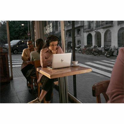 Alternate-Image1 Image for HP EliteBook 840 G6 14" Notebook - 60 Hz - Intel Core i7 - 16 GB - 512 GB SSD