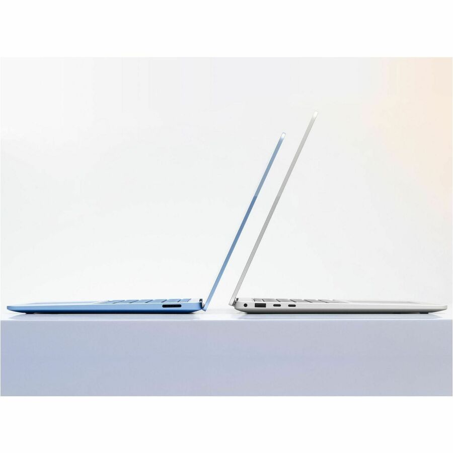 Alternate-Image4 Image for Microsoft Surface Laptop 7 13.8" Touchscreen Copilot+ PC Notebook - 120 Hz - Intel Core Ultra 5 238V - 32 GB - 256 GB SSD - English Keyboard - Platinum