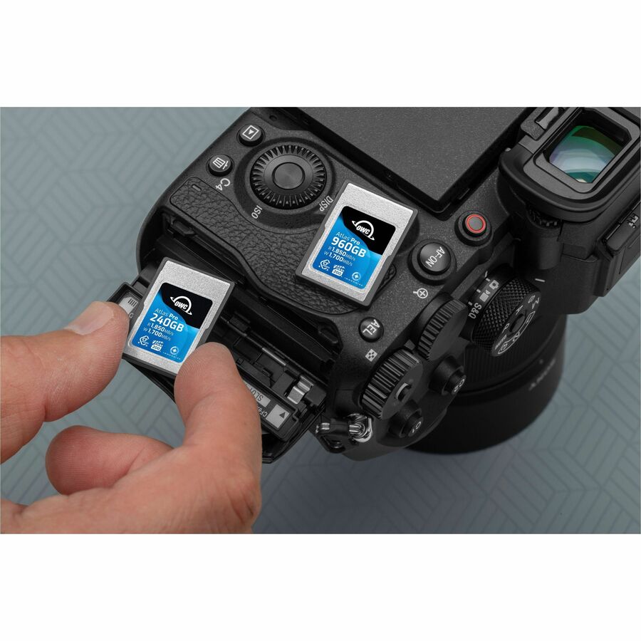 Alternate-Image7 Image for OWC 240GB Atlas Pro CFexpress Type A 4.0 Memory Card