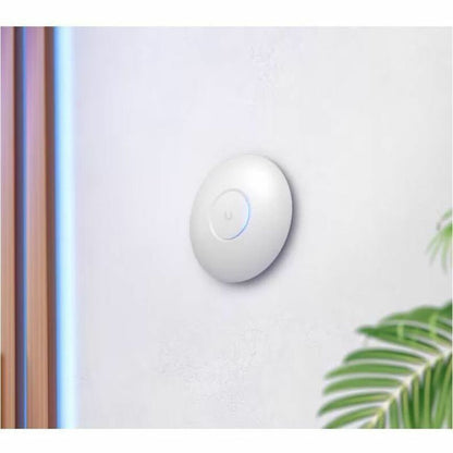Life-Style Image for Ubiquiti U7 Lite Dual Band Wi-Fi 7 IEEE 802.11n/ac/ax/be/v/r/k 4.30 Gbit/s Wireless Access Point
