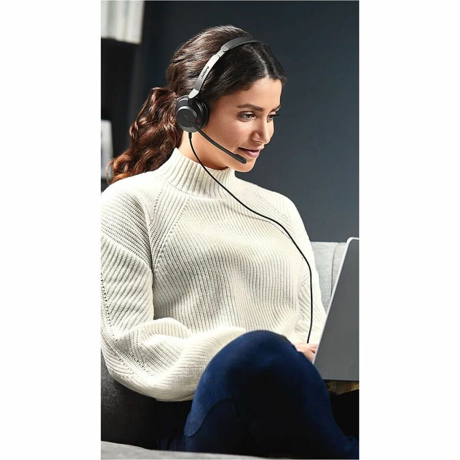 Life-Style Image for Jabra Evolve2 30 SE Headset