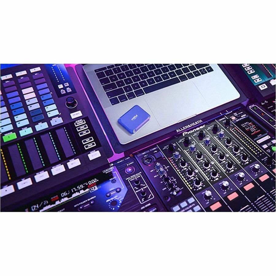 Alternate-Image7 Image for Crucial X10 2 TB Portable Solid State Drive - External