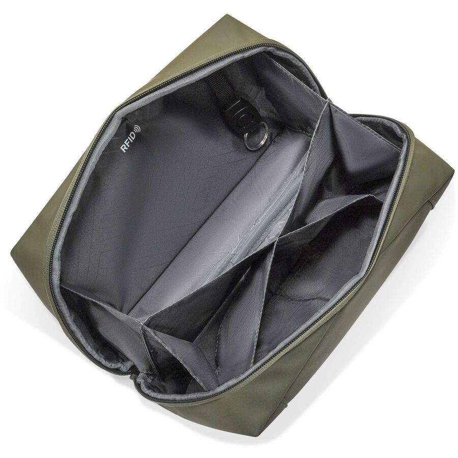Alternate-Image2 Image for Champs Onyx Carrying Case Toiletries - Green