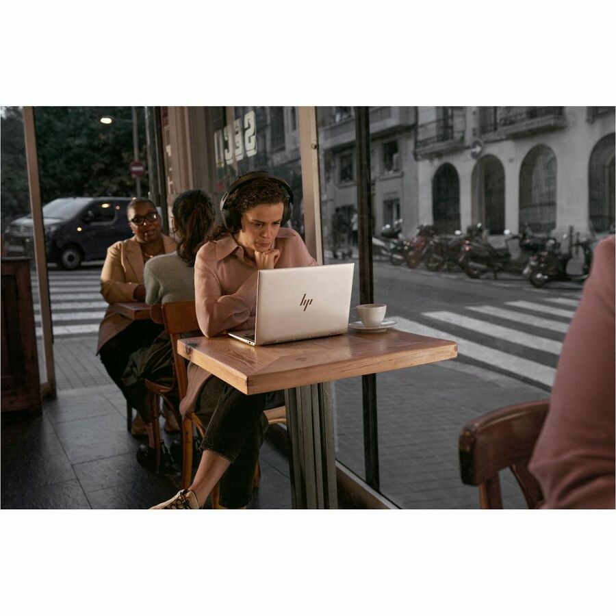 Alternate-Image3 Image for HP EliteBook 6 G1i 14" Notebook - WUXGA - Intel Core Ultra 7 265U - vPro Technology - 32 GB - 512 GB PCIe NVMe SSD - English Keyboard - Pike Silver Aluminum