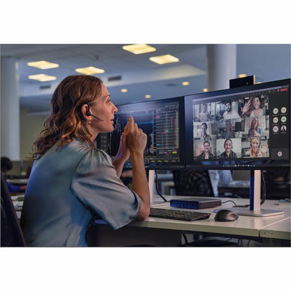 Life-Style Image for HP EliteDesk 8 G1i Desktop Computer - Intel Core Ultra 7 265T - vPro Technology - 16 GB - 512 GB SSD - Desktop Mini - Jack Black