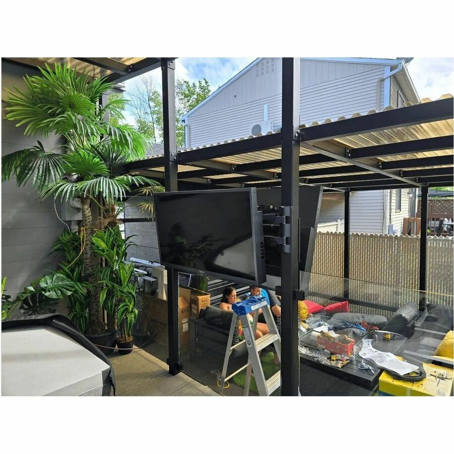 Life-Style Image for SYLVOX Pool Pro 2.0 OT75A2KHGF 75" Smart LED-LCD TV 2024 - 4K UHDTV - High Dynamic Range (HDR) - Black