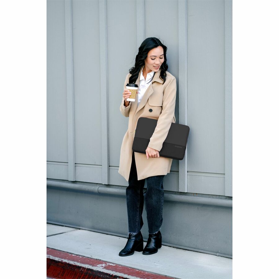 Alternate-Image1 Image for STM Goods Origin Carrying Case (Sleeve) for 13" to 14" Apple MacBook Pro - Black Slate