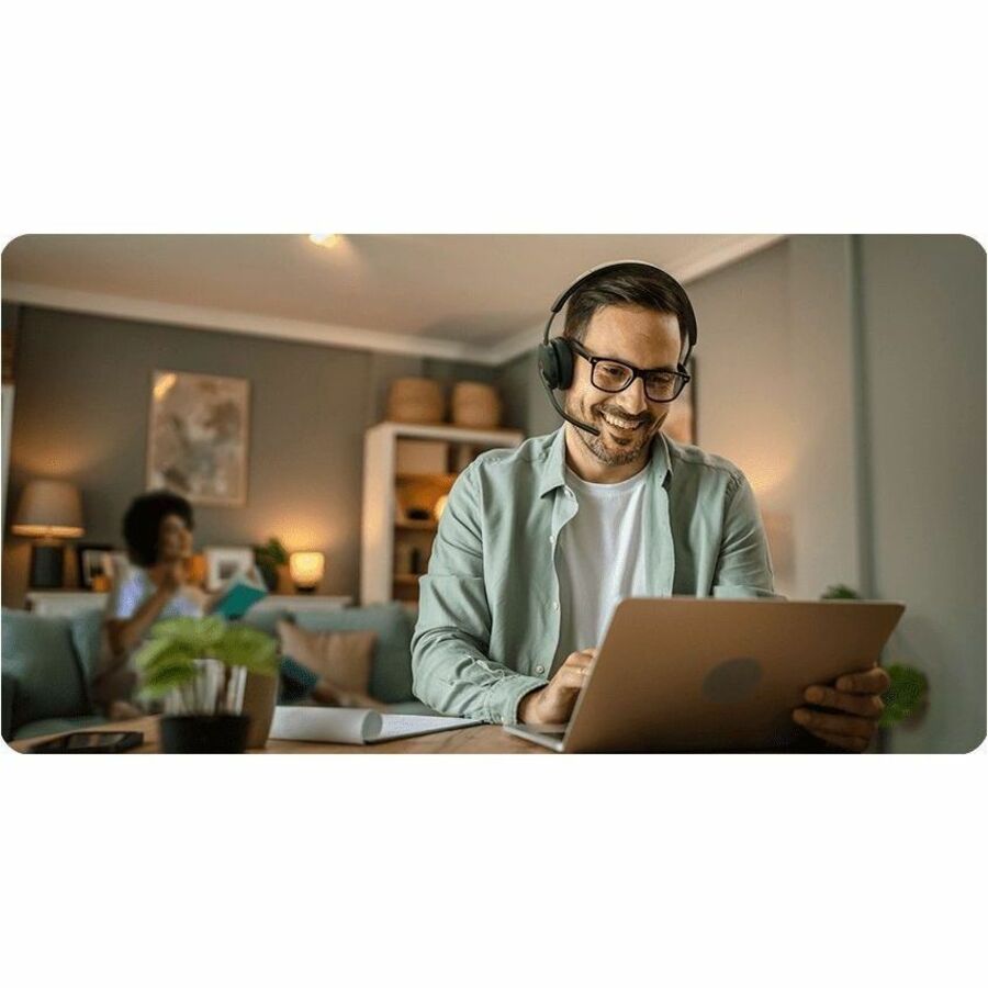 Life-Style Image for Yealink WH68 Headset