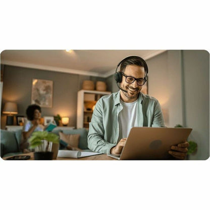 Life-Style Image for Yealink WH68 Headset