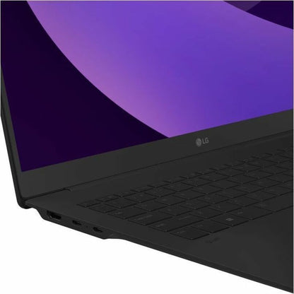 Alternate-Image6 Image for LG gram Pro 17Z90TR-E.AAB4U1 17" Notebook - WQXGA - 144 Hz - Intel Core Ultra 7 255H - Intel Evo Platform - 16 GB - 1 TB SSD - Deep Black