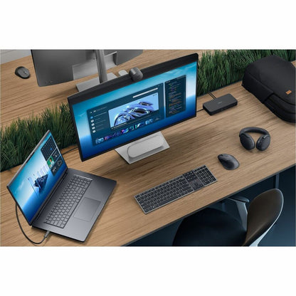 Life-Style Image for Dell Pro Max Plus MB18250 18" Mobile Workstation - QHD+ - 120 Hz - Intel Core Ultra 7 265HX - vPro Technology - 32 GB - 512 GB SSD - English (US) Keyboard - Magnetite