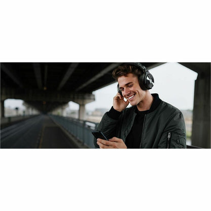 Life-Style Image for OneOdio Studio Max 1 Wireless DJ Headphones | Hi-Res Audio & Co-Branded Edition