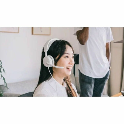 Alternate-Image3 Image for Logitech Zone Wired 2 - Noise-Canceling Headset with Adaptive Hybrid ANC, USB-C with USB-A adapter, Offwhite
