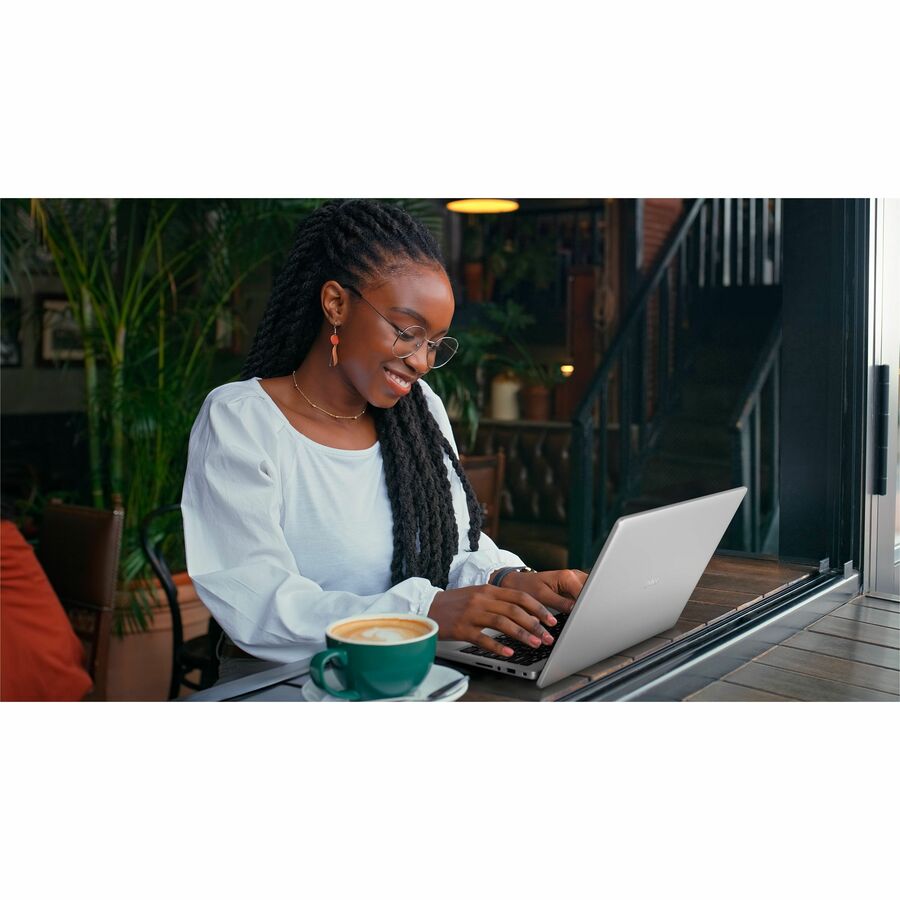 Alternate-Image5 Image for Dell Pro 14 Essential PV14250 14" Notebook - 2K - 60 Hz - Intel Core 5 120U - 16 GB - 512 GB SSD - English (US) Keyboard - Carbon Black