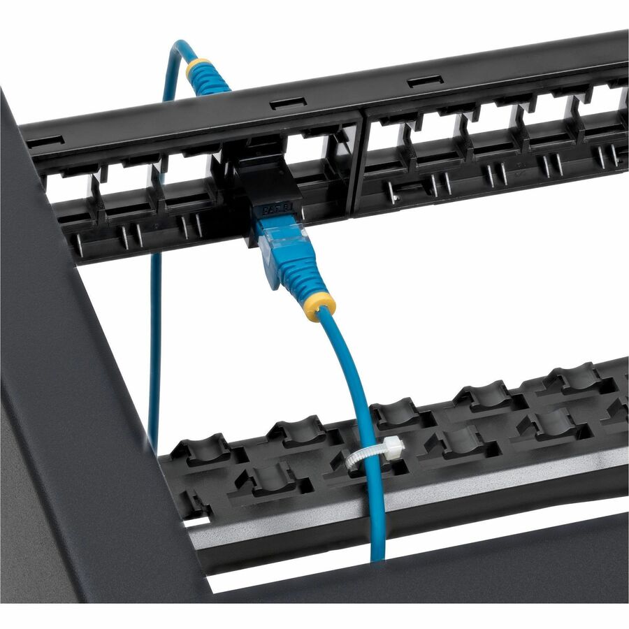 Alternate-Image4 Image for StarTech 24 Port 1U Blank Keystone Patch Panel with Cable Management Bar, Rackmount Patch Panel for RJ45 UTP Network Jacks