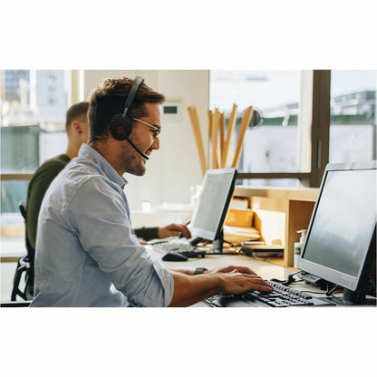 Alternate-Image10 Image for Yealink WH68 Hybrid DECT Wireless Headset