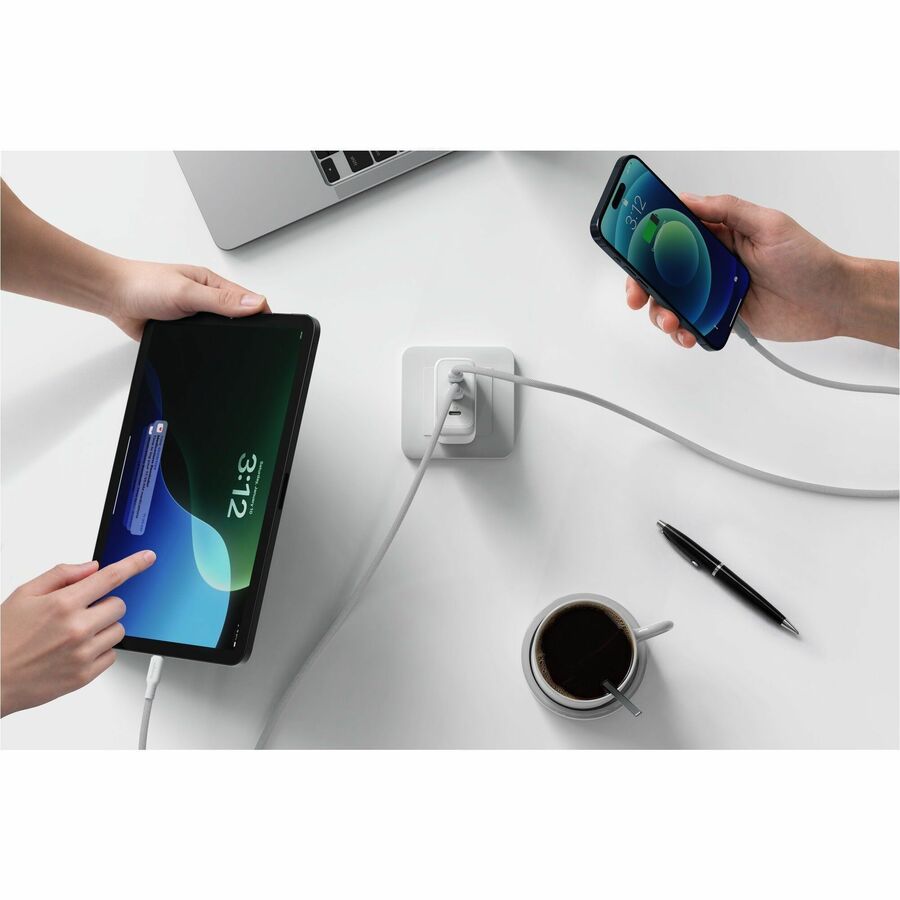 Alternate-Image5 Image for Kensington USB-C to USB-C 240W Fast Charging Cable