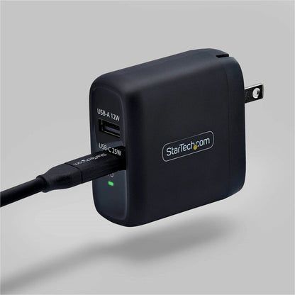 Alternate-Image4 Image for StarTech 37W USB-C & USB-A Wall Charger, Portable Charger with USB Power Delivery Fast Charging, 25W USB-C PD / 12W USB-A Output