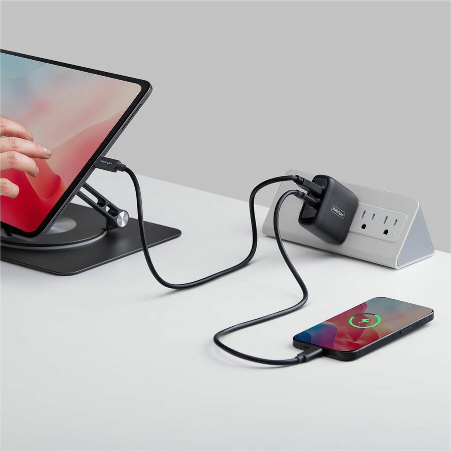 Alternate-Image6 Image for StarTech 37W USB-C & USB-A Wall Charger, Portable Charger with USB Power Delivery Fast Charging, 25W USB-C PD / 12W USB-A Output