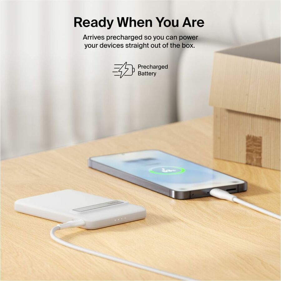 Alternate-Image10 Image for Belkin BoostCharge Slim Magnetic Power Bank 5K with Qi2, White, Kickstand