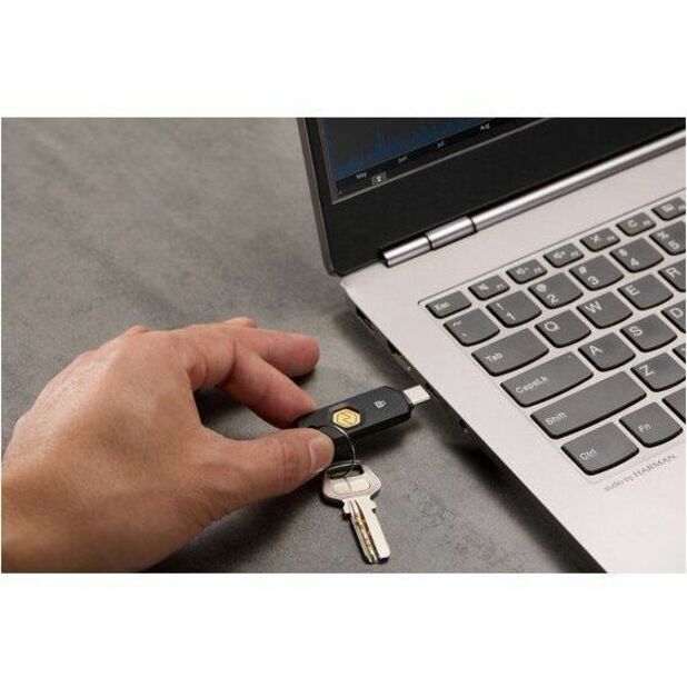 Alternate-Image8 Image for Kensington VeriMark NFC+ USB-C Security Key