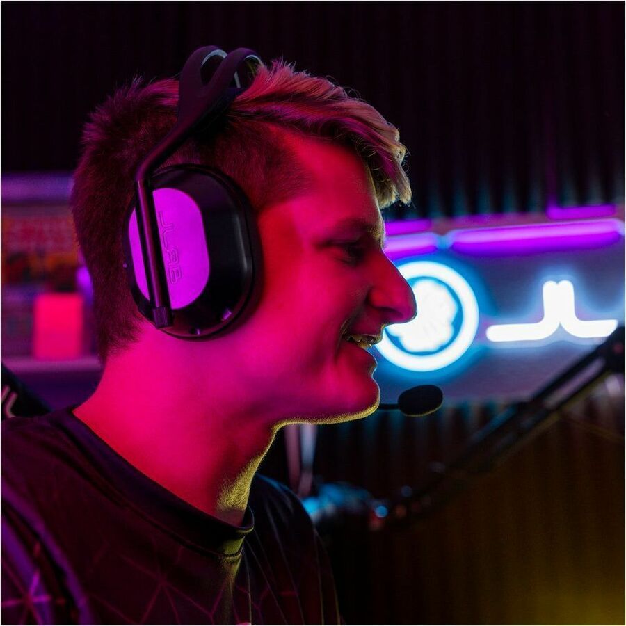 Alternate-Image5 Image for JLab DayBreak Premium Dual-Driver Gaming Headset