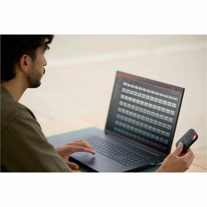 Alternate-Image3 Image for SanDisk Extreme Portable SDSSDE70-2T00-G25 2 TB Portable Solid State Drive - External - Black