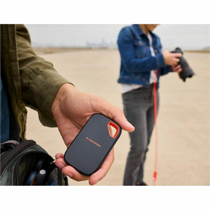 Alternate-Image4 Image for SanDisk Extreme Portable SDSSDE70-2T00-G25 2 TB Portable Solid State Drive - External - Black