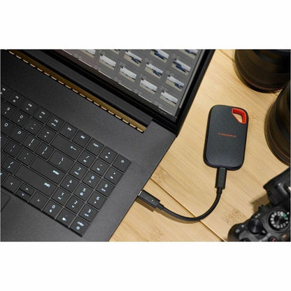 Alternate-Image5 Image for SanDisk Extreme Portable SDSSDE70-4T00-G25 4 TB Portable Solid State Drive - External