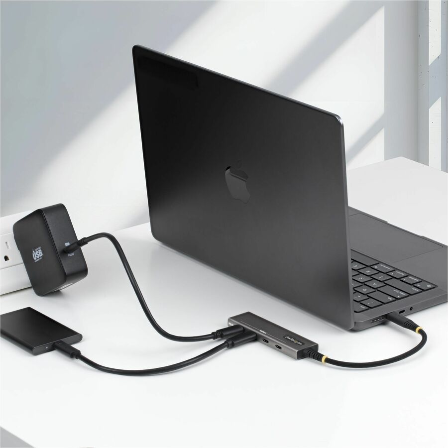 Alternate-Image7 Image for StarTech 4-Port USB-C Hub, 10Gbps, 100W PD Charging, 4x USB-C Ports, Overcurrent Protection, PCR Aluminum, For Laptop/Tablet