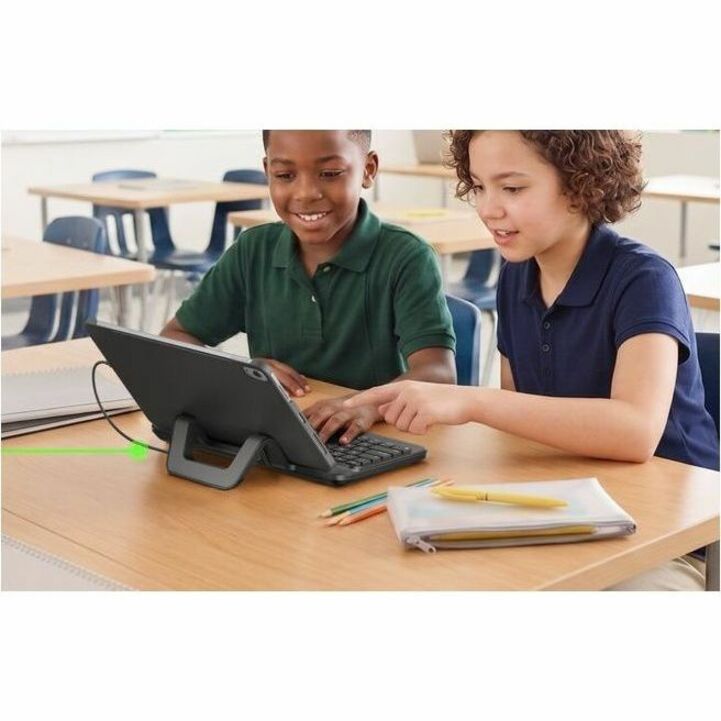Life-Style Image for Belkin Connect USB-C Keyboard with Stand for iPad