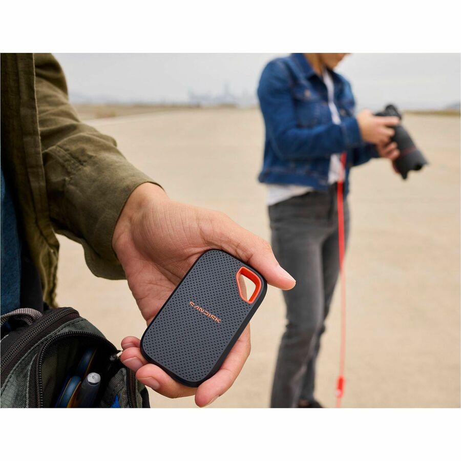 Alternate-Image3 Image for SanDisk SDSSDE70-500G-G25 500 GB Portable Solid State Drive - External