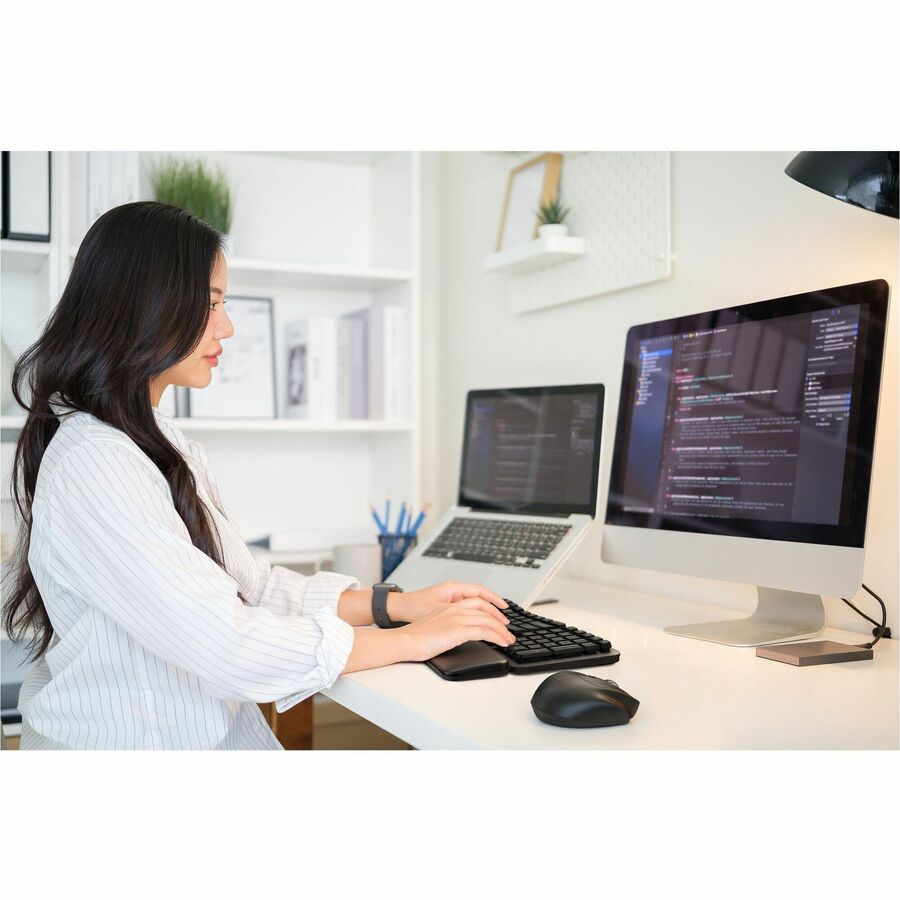 Life-Style Image for Kensington Pro Fit Ergo KB620-RC Wireless Rechargeable EQ Keyboard