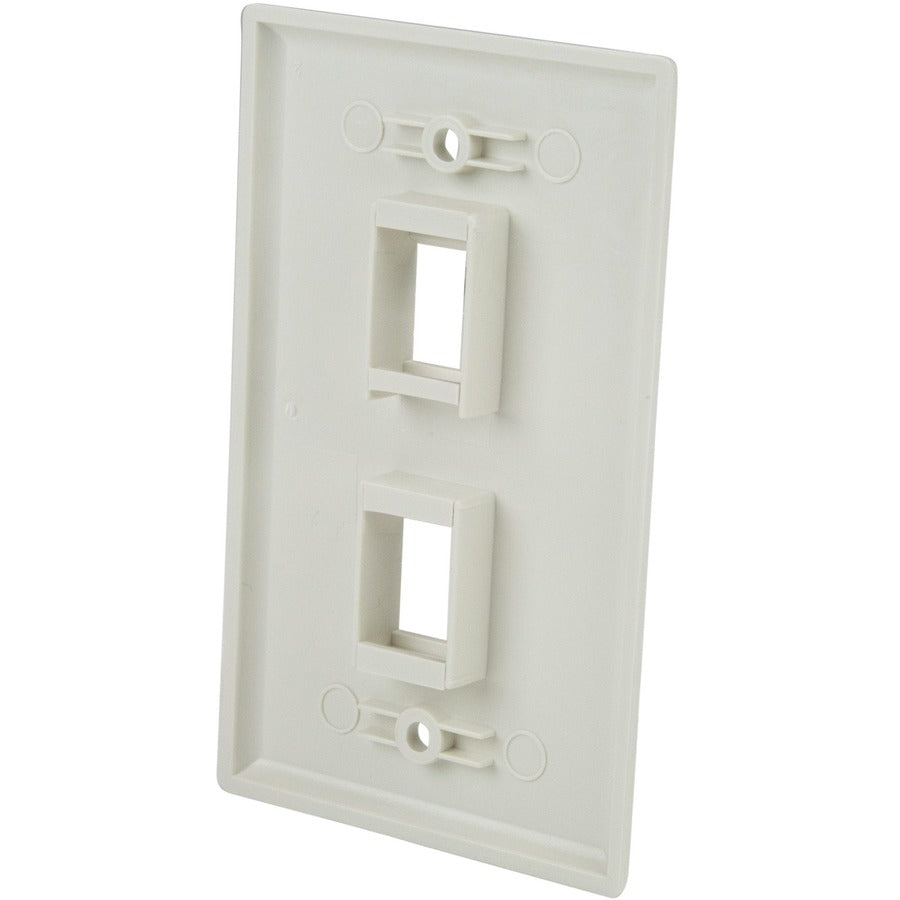 Alternate-Image1 Image for StarTech.com Dual Outlet RJ45 Universal Wall Plate White