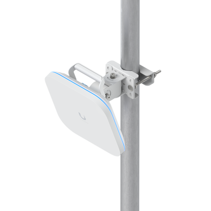 E7-Campus mounted on a pole